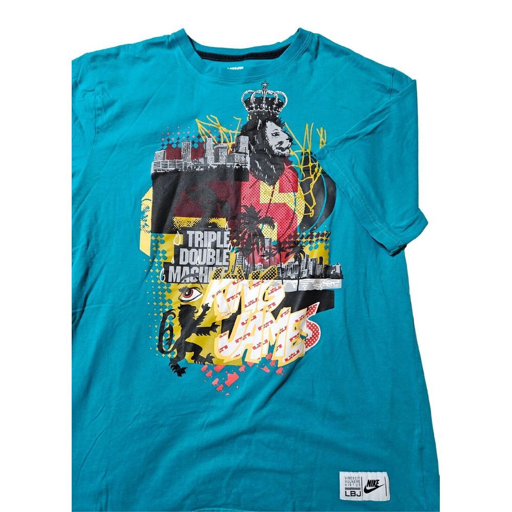 King Lebron James T-Shirt Nike‎ Triple Double Machine Men's Size XL